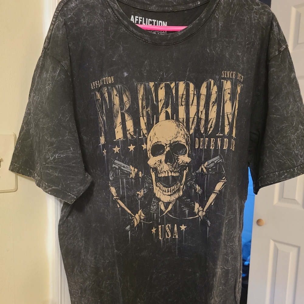 Excellent, Like New Condition Graffic Short Sleeve Tee Shirt  By Affliction.